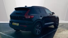 Volvo Xc40 2.0 B4P R DESIGN 5dr Auto Petrol Estate